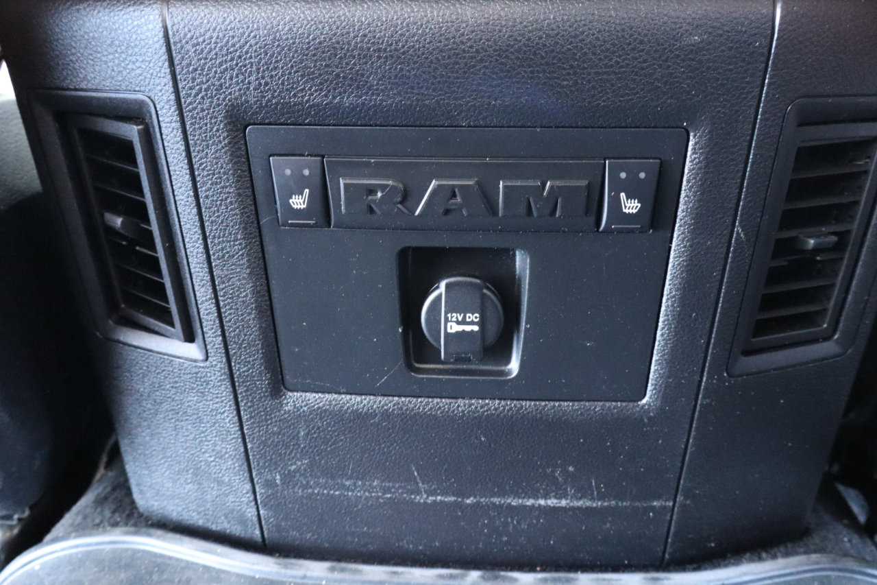 Used 2016 RAM 2500 Longhorn w/ Snow Chief Group image 40