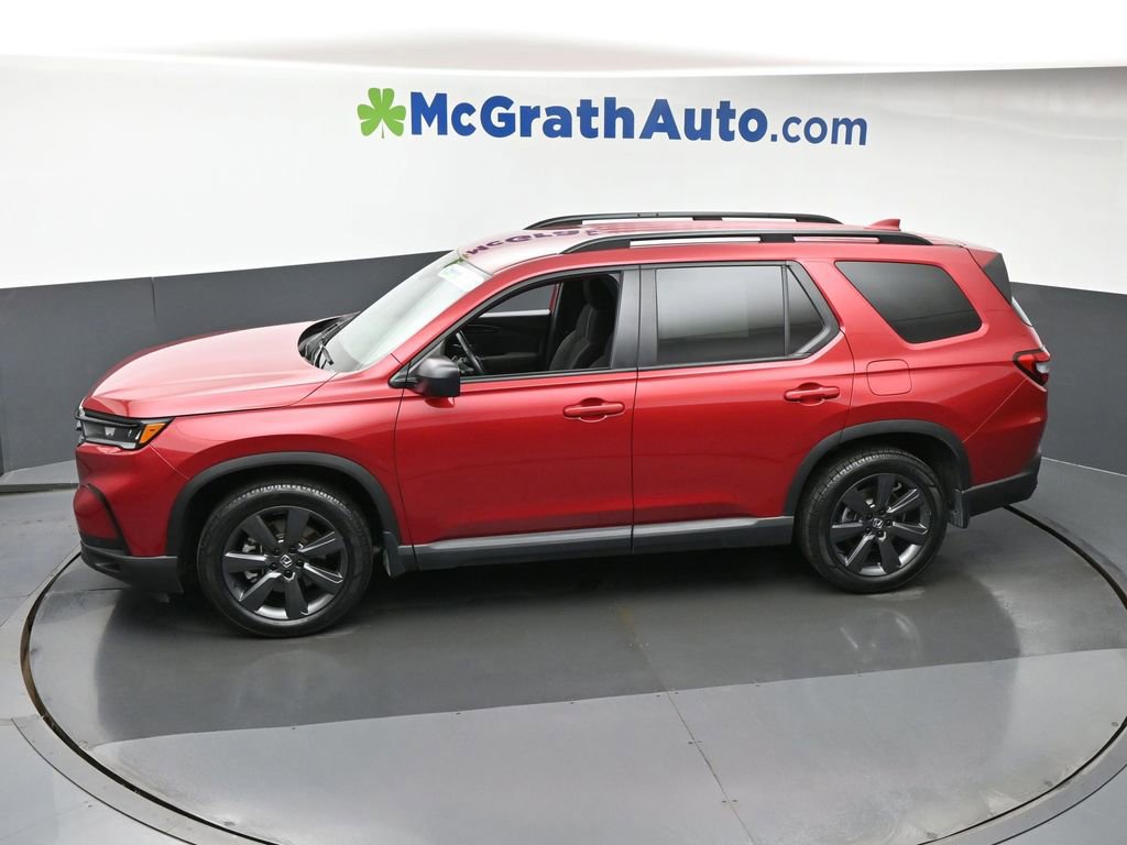 Used 2024 Honda Pilot Sport image 21