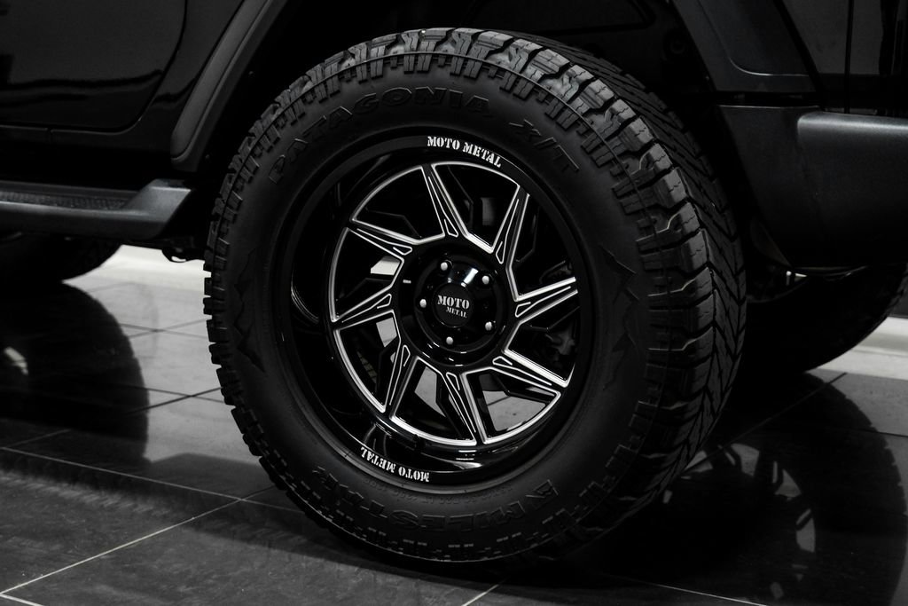 Used 2020 Jeep Wrangler Sport image 45