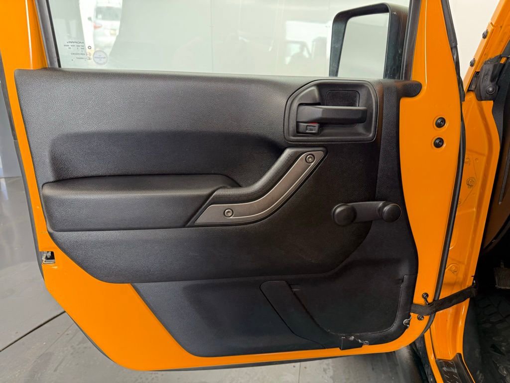 Used 2013 Jeep Wrangler Unlimited Sport image 23