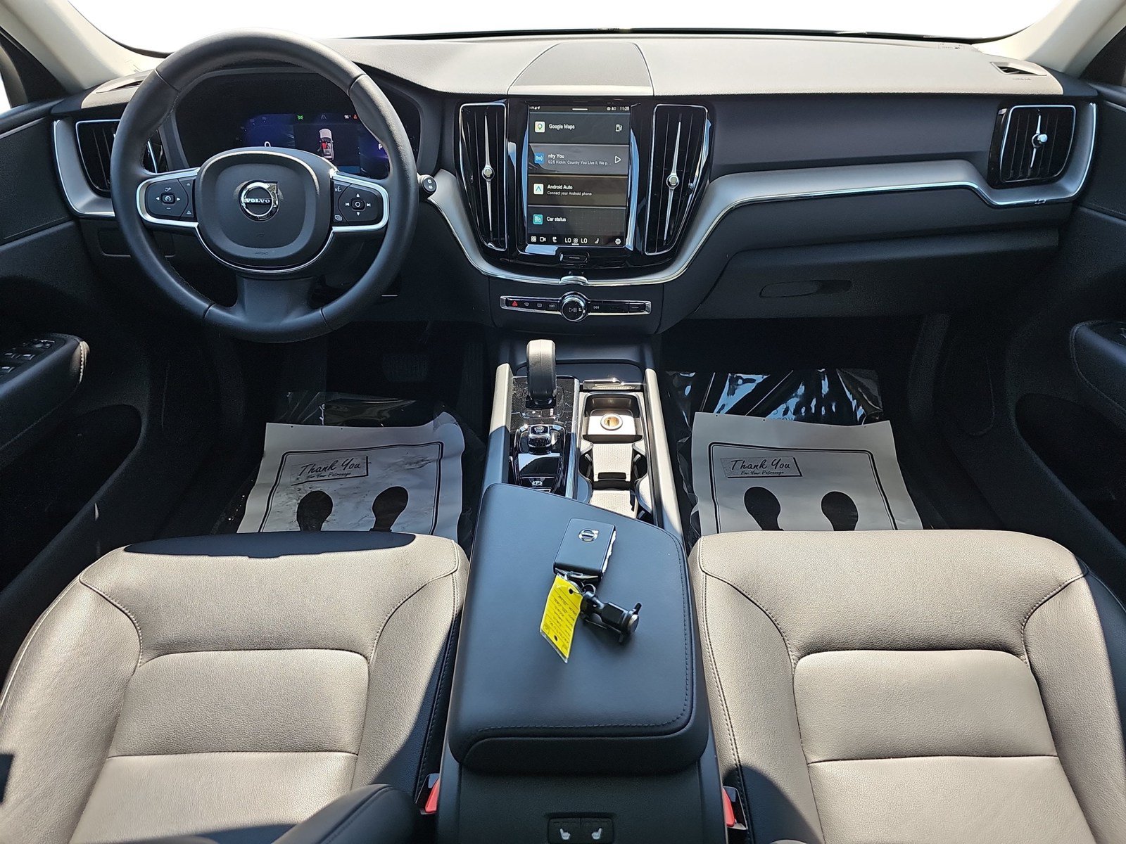 Used 2024 Volvo XC60 B5 Core w/ Protection Package Premier AWD/4WD image 10