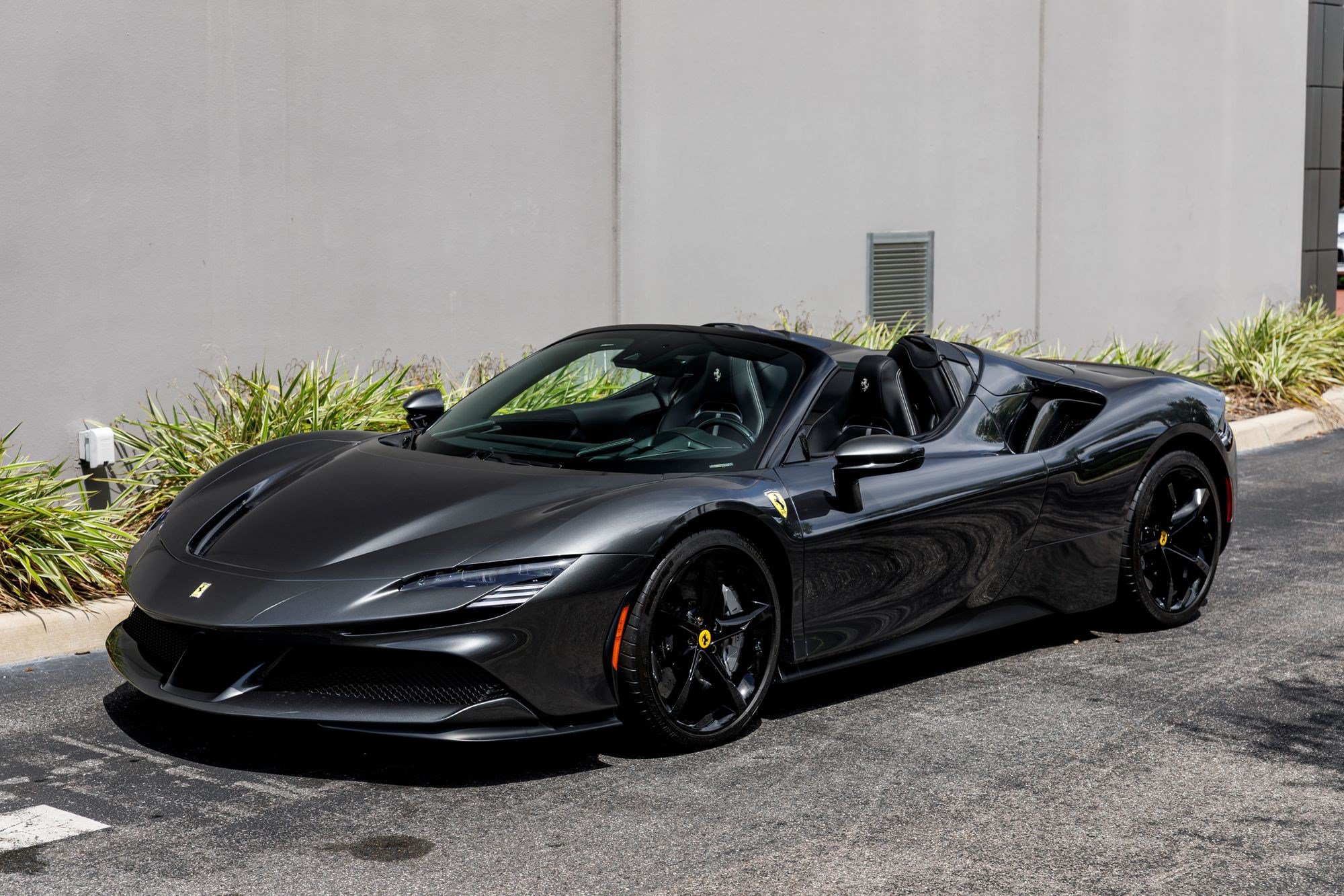 Used 2024 Ferrari SF90 Spider AWD/4WD image 42