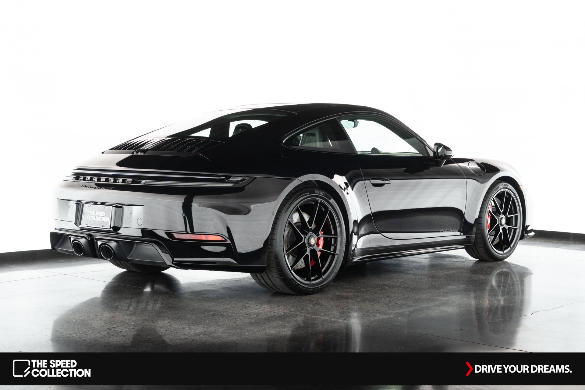 Used 2025 Porsche 911 Carrera GTS image 8