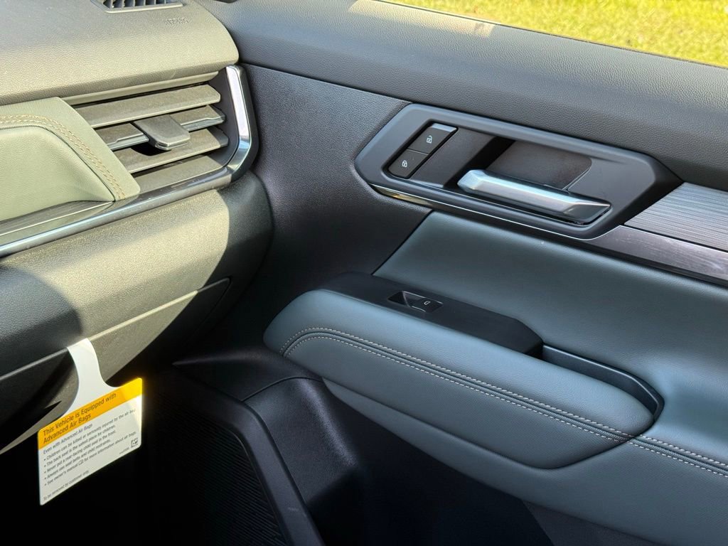 New 2026 GMC Terrain AT4 w/ Convenience Package III image 34