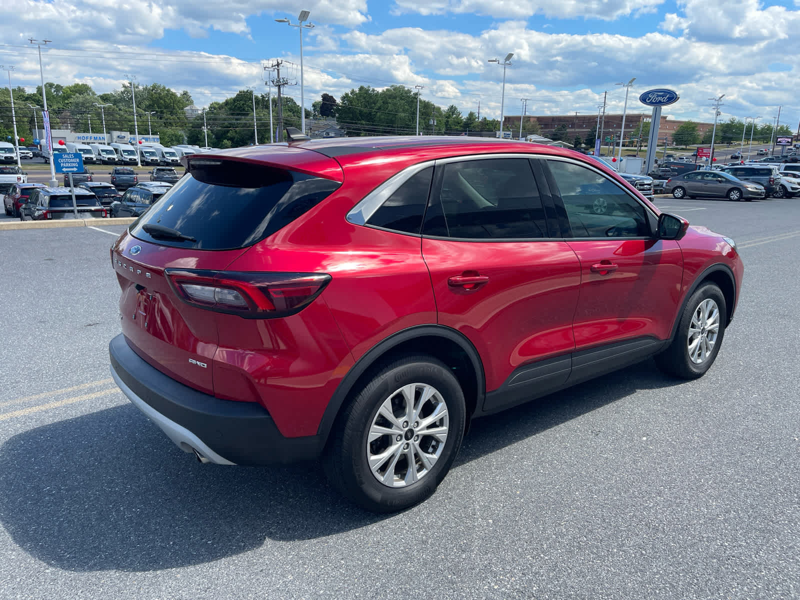 Used 2023 Ford Escape Active w/ Tech Pack #2 AWD/4WD image 5