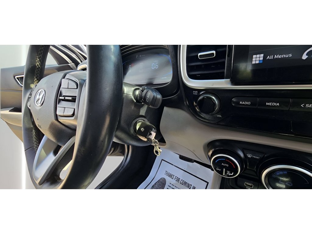 Used 2023 Hyundai Venue SEL w/ Cargo Package FWD image 11
