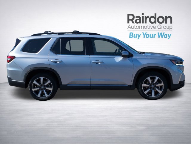 Certified 2025 Honda Pilot Elite image 8