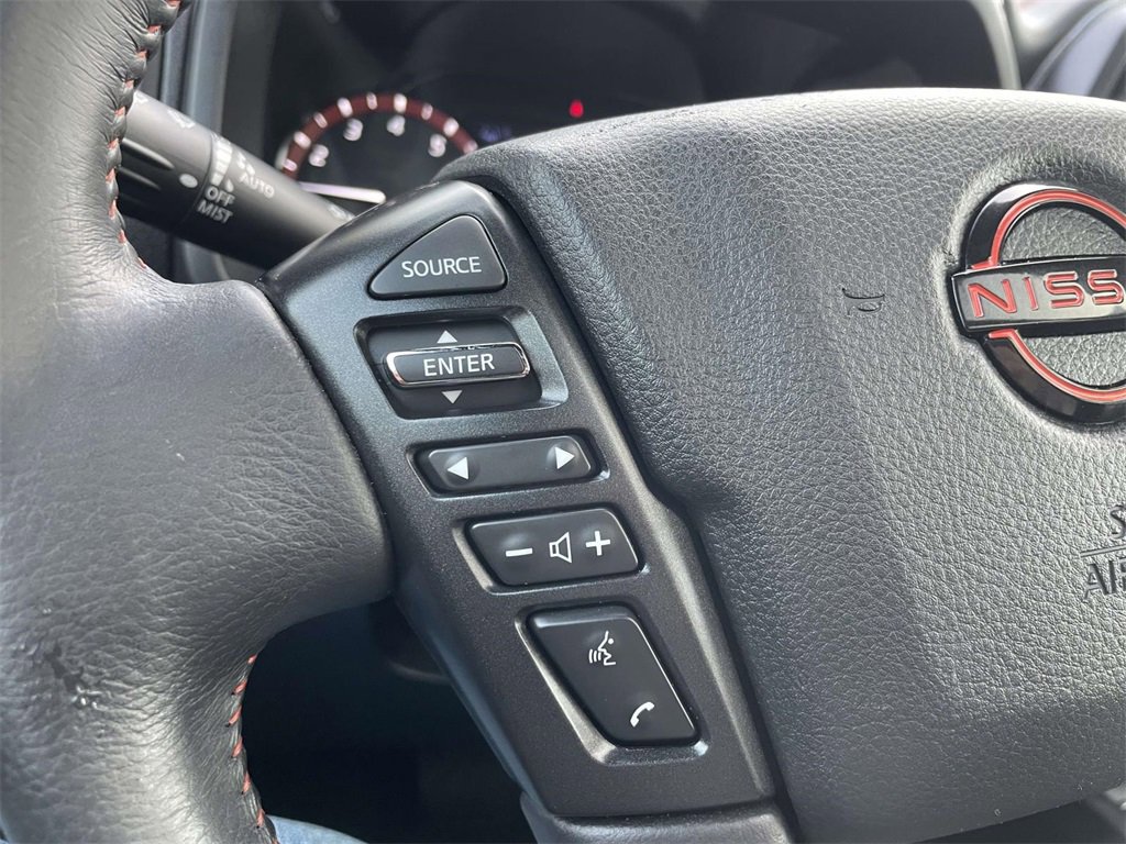 Used 2023 Nissan Titan PRO-4X w/ Pro-4x Convenience Package image 21