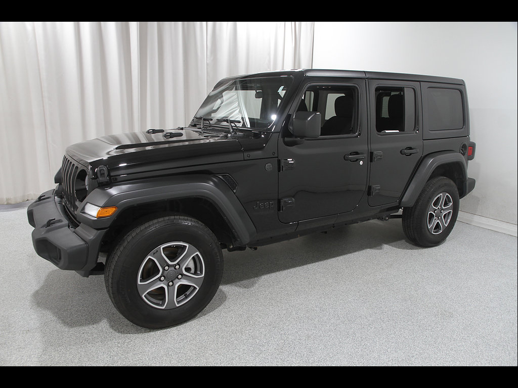 Used 2022 Jeep Wrangler Unlimited Sport AWD/4WD image 3
