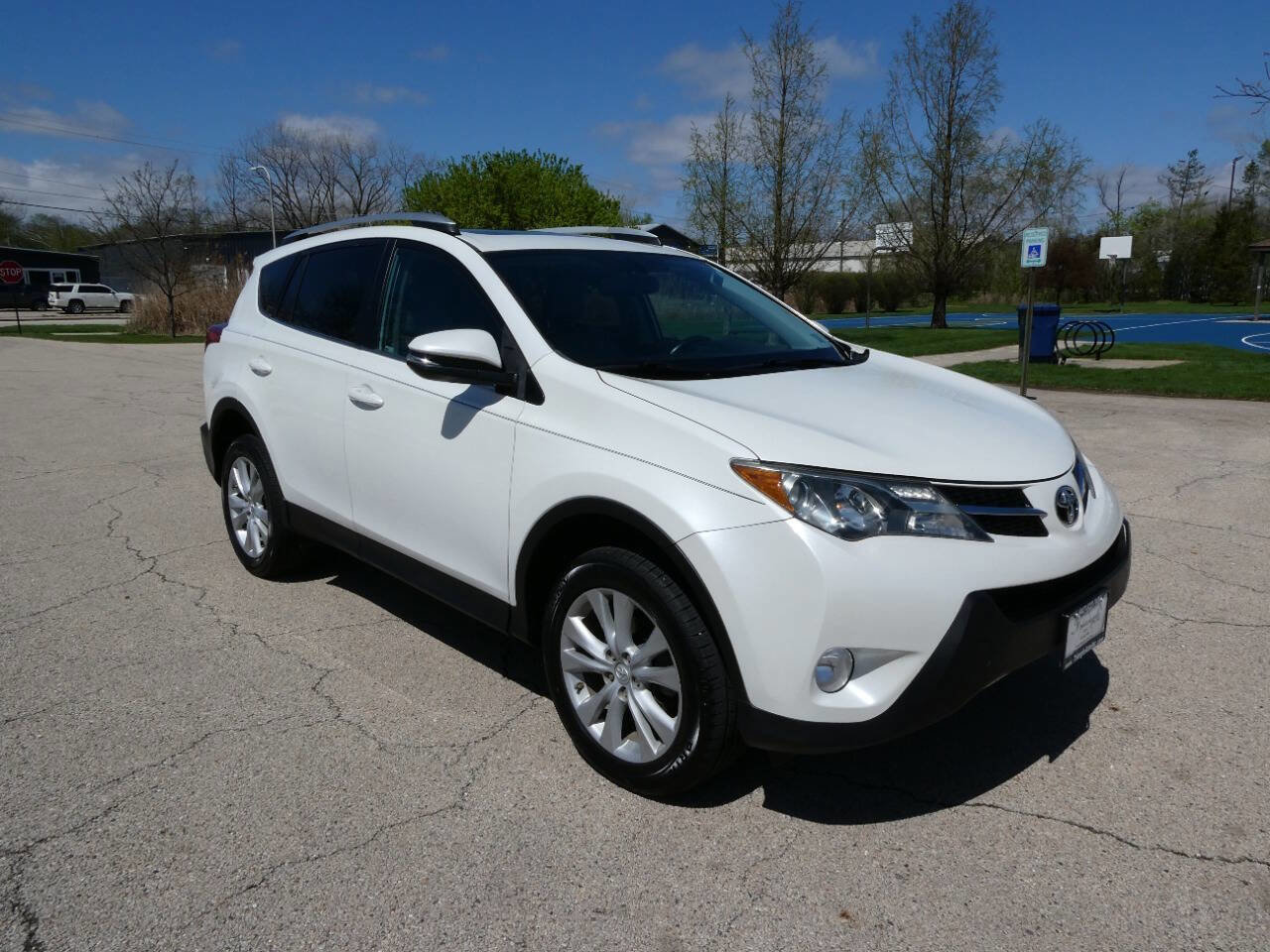 Used 2013 Toyota RAV4 Limited AWD/4WD image 3