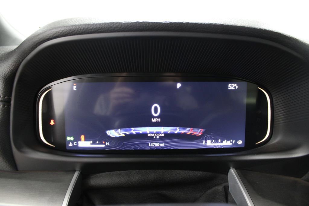 Used 2025 Jeep Wagoneer L Series II w/ 8-pass Seating Package image 41