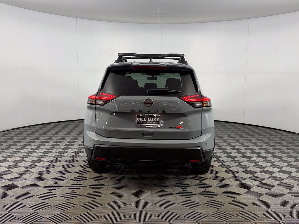 Used 2026 Nissan Rogue SV AWD/4WD image 7