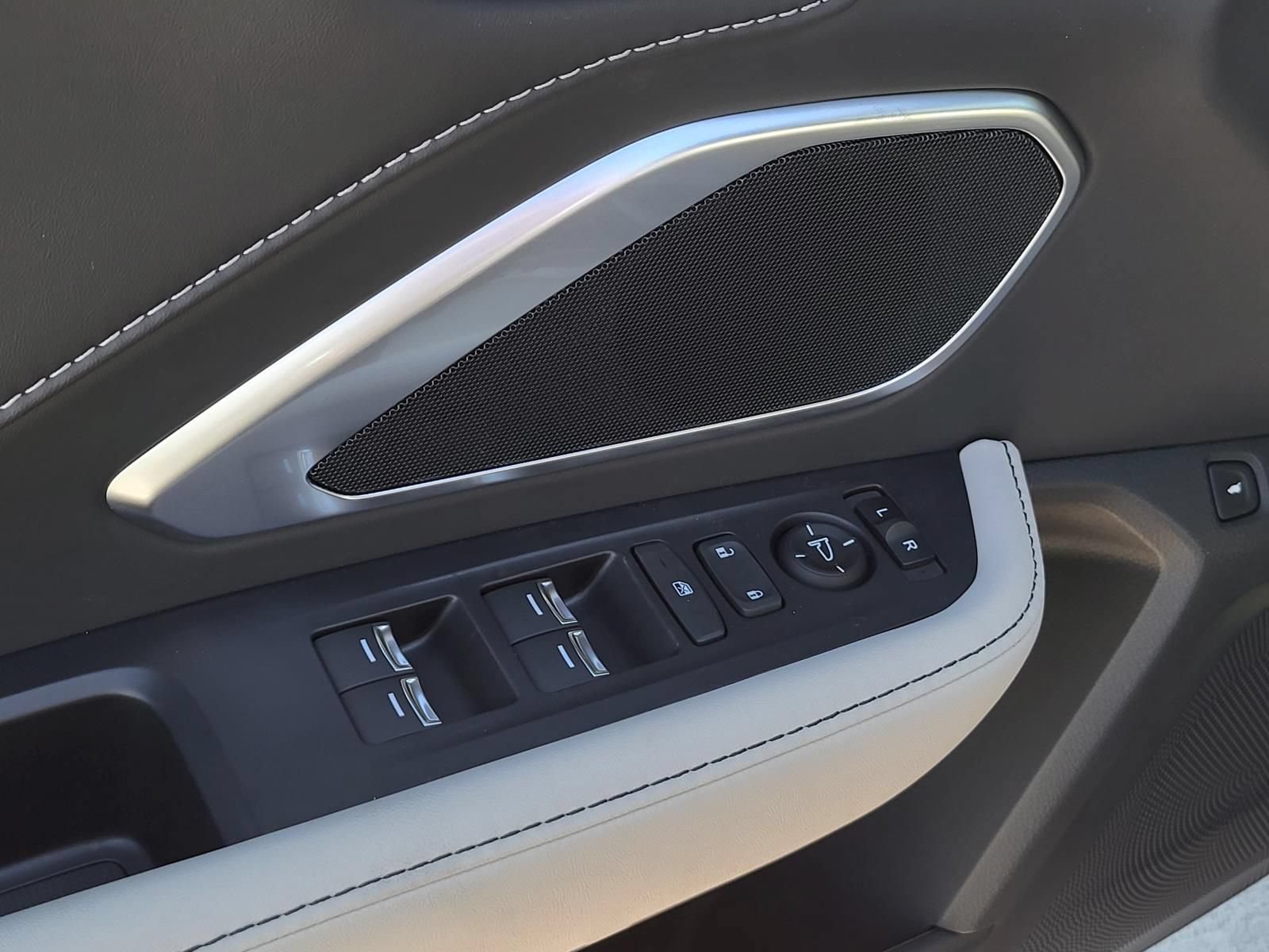 New 2026 Acura RDX SH-AWD image 16