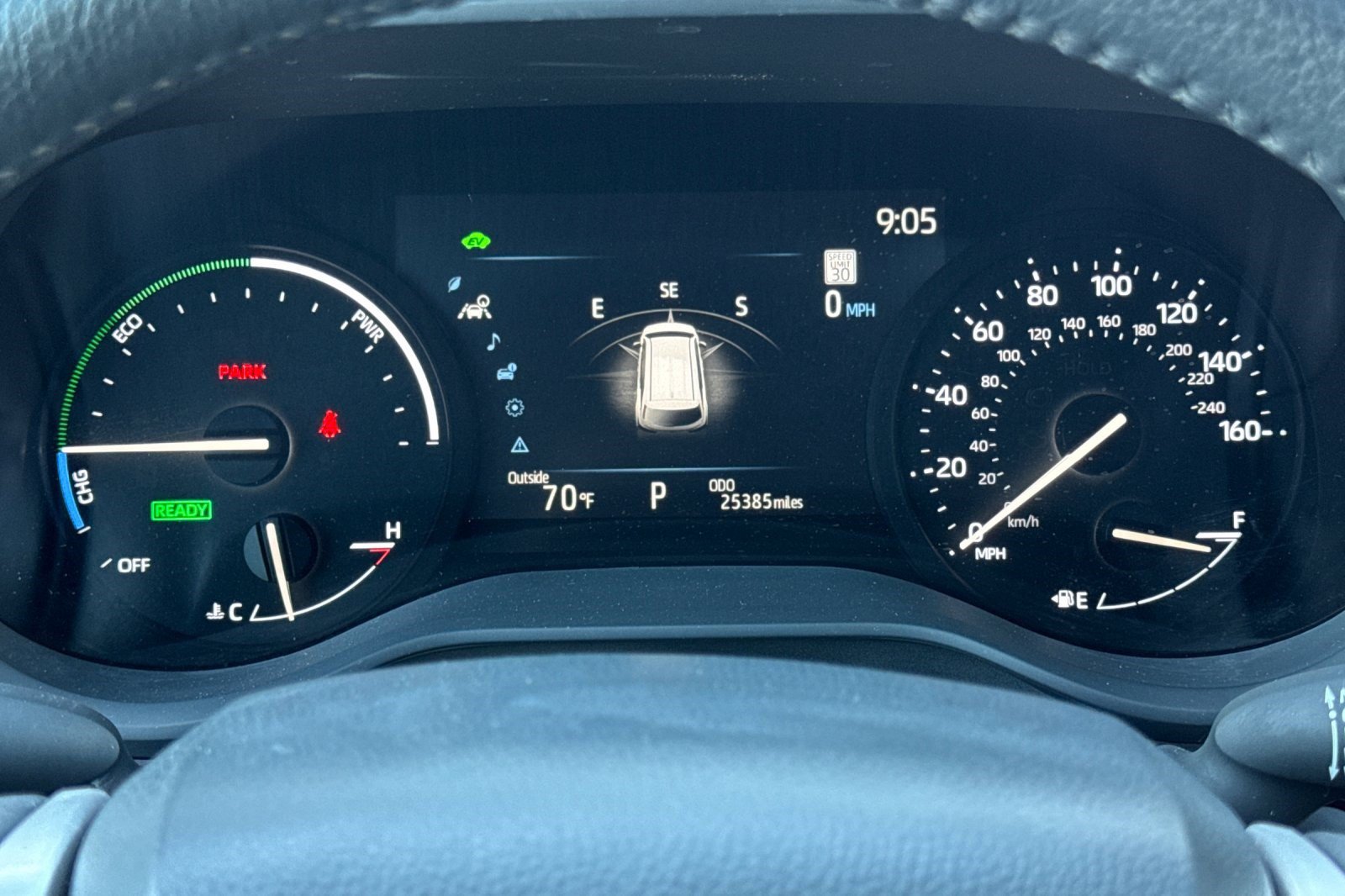 Used 2026 Toyota Sienna XLE FWD image 24