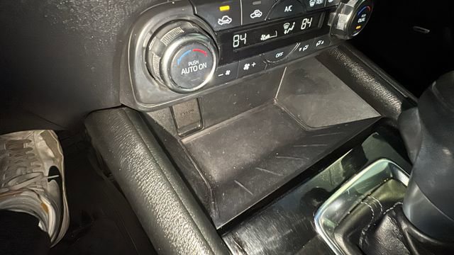 Used 2018 MAZDA CX-5 Touring w/ Preferred Equipment Package image 22