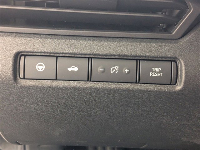 Used 2023 Nissan Altima 2.5 SL image 14