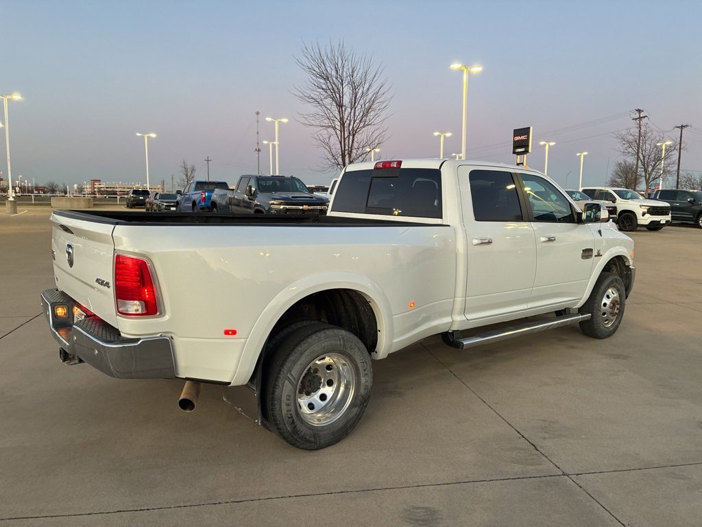 Used 2016 RAM 3500 Laramie Longhorn image 4