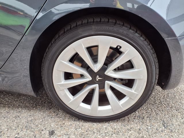 Used 2022 Tesla Model 3 Long Range AWD/4WD image 20