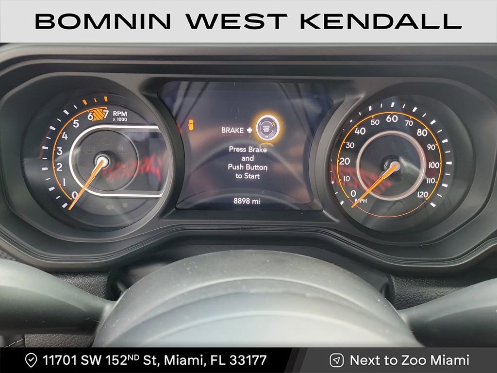 Used 2024 Jeep Wrangler Unlimited Rubicon 392 image 16