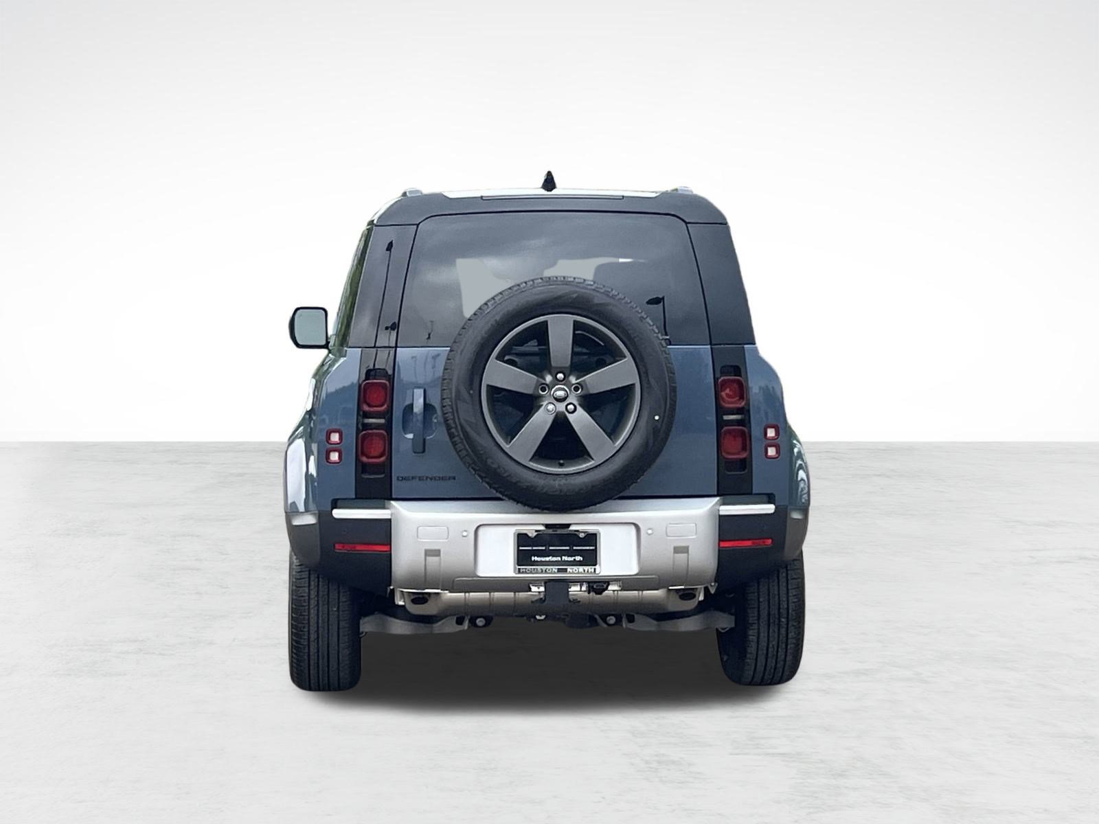 Used 2025 Land Rover Defender 110 S image 9