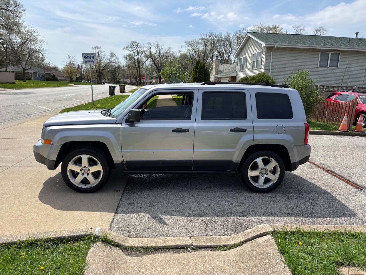 Used 2014 Jeep Patriot Sport image 20
