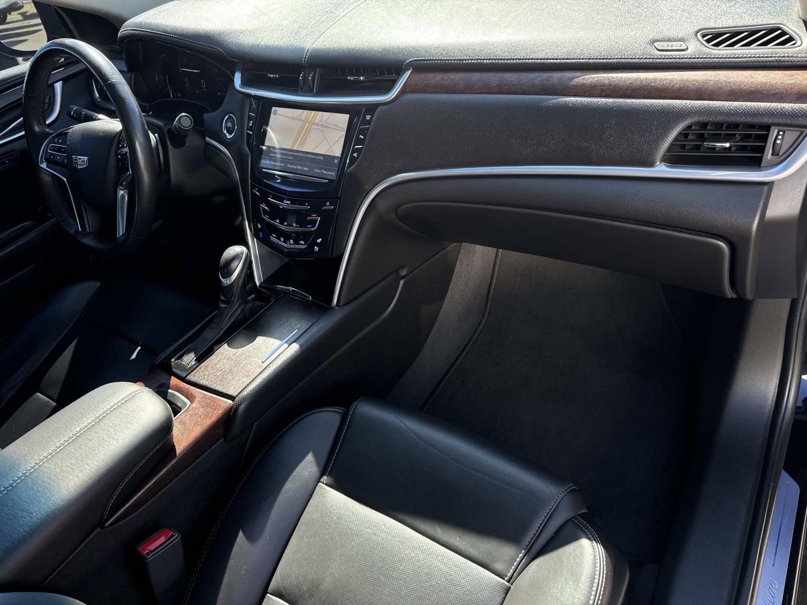 Used 2019 Cadillac XTS Luxury image 11