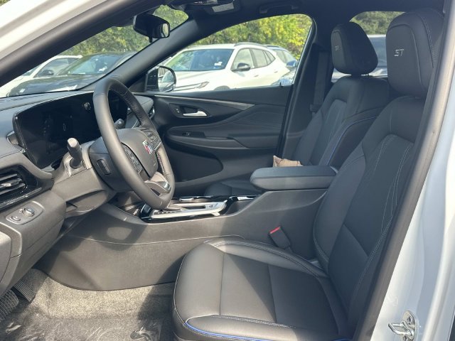 New 2026 Buick Envista Sport Touring w/ Convenience I Package FWD image 9