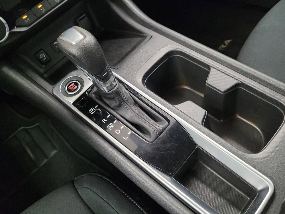 Used 2024 Nissan Sentra SV w/ Lighting Package FWD image 26