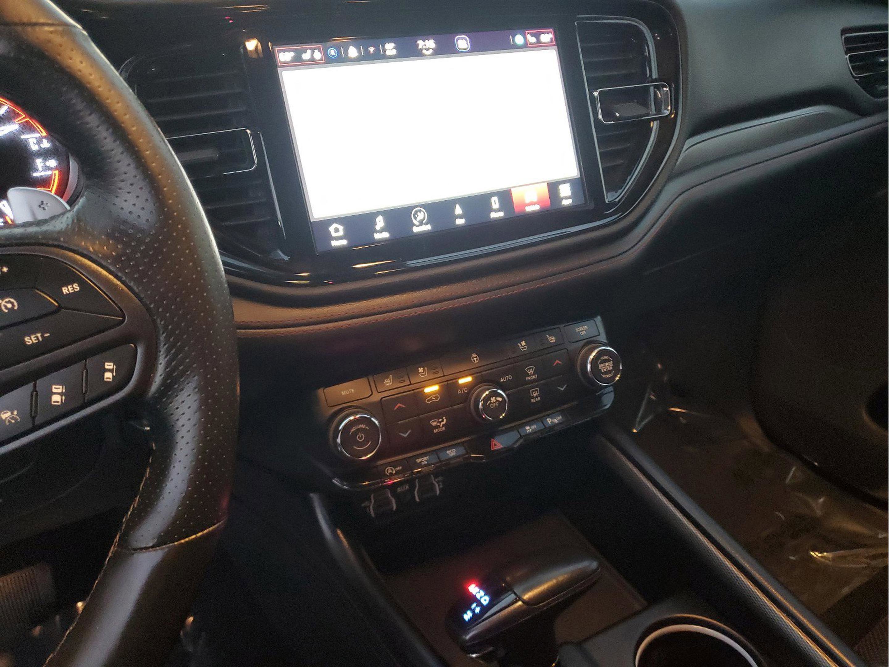 Certified 2023 Dodge Durango GT image 27