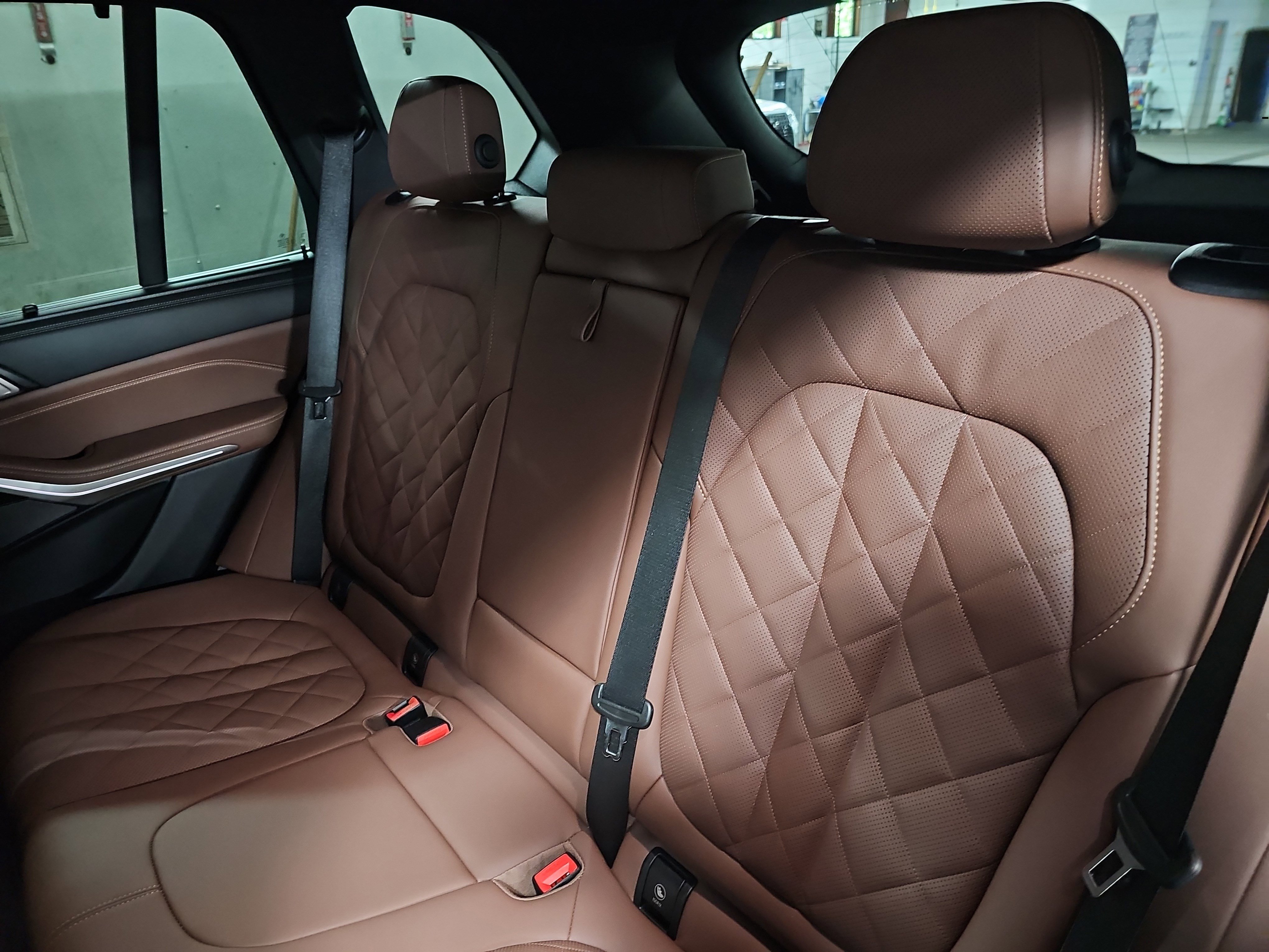 Certified 2024 BMW X5 xDrive50e w/ Premium Package AWD/4WD image 15