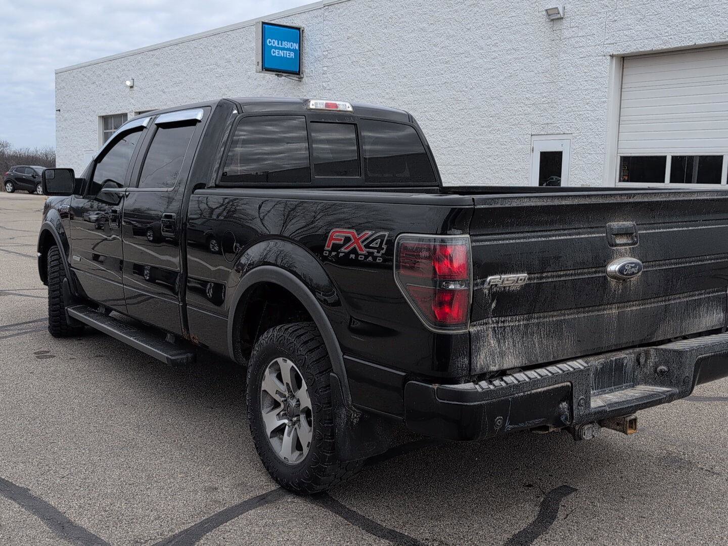 Used 2014 Ford F150 FX4 w/ Equipment Group 402A Luxury image 5