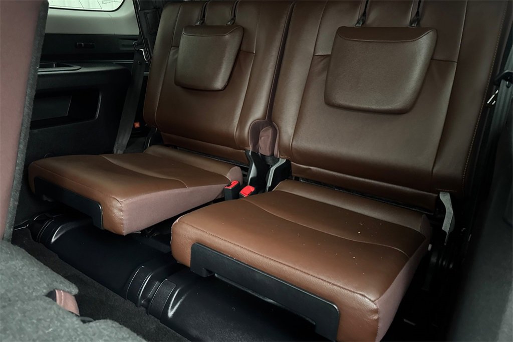 Used 2021 Toyota 4Runner Limited image 16