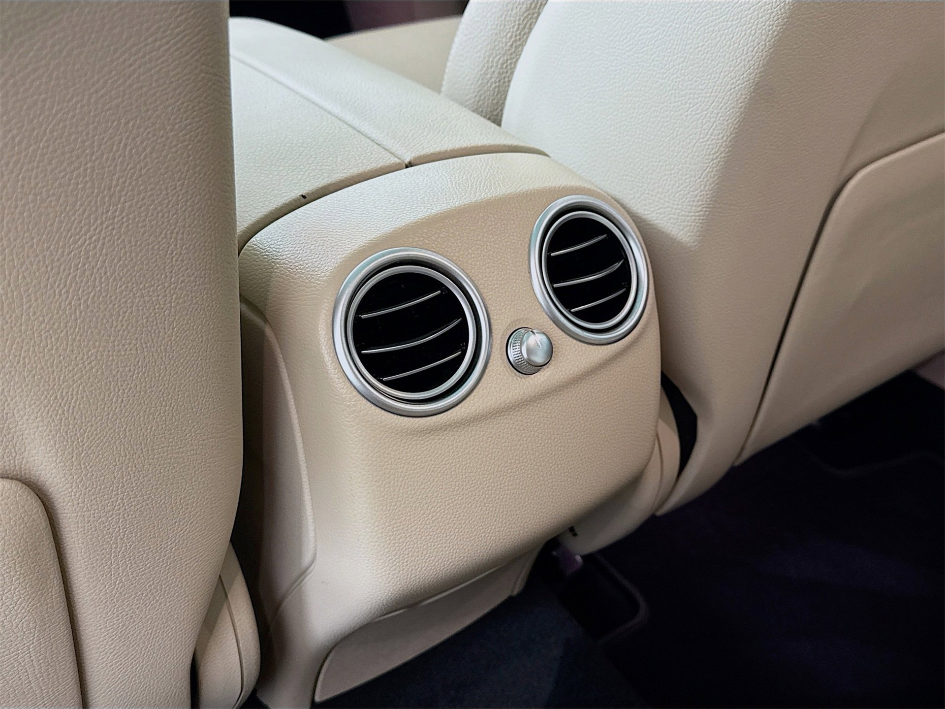 Certified 2021 Mercedes-Benz GLC 300 4MATIC image 28