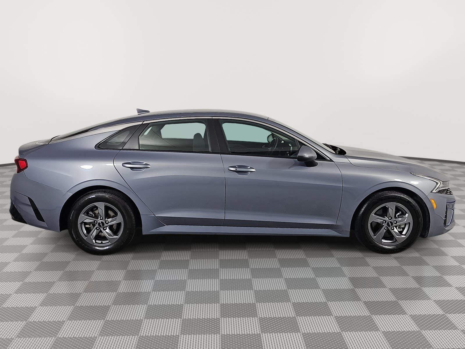Used 2022 Kia K5 LXS FWD image 9