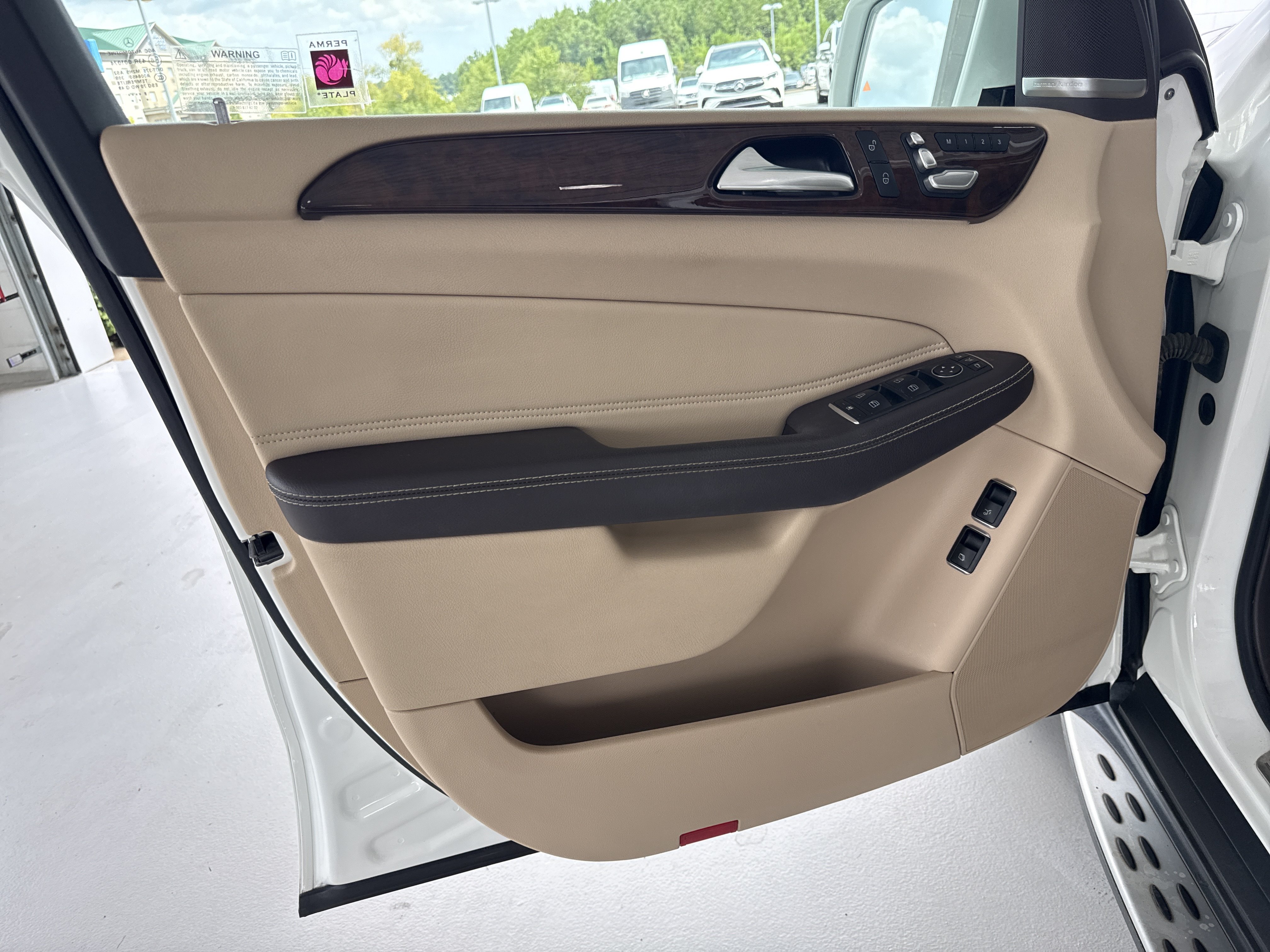 Used 2019 Mercedes-Benz GLS 450 4MATIC image 24