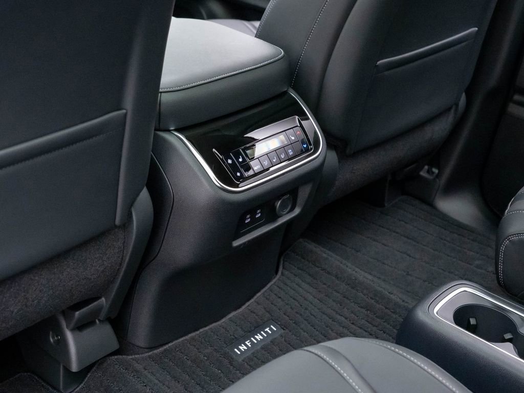 New 2026 INFINITI QX80 Pure w/ Cargo Package AWD/4WD image 19