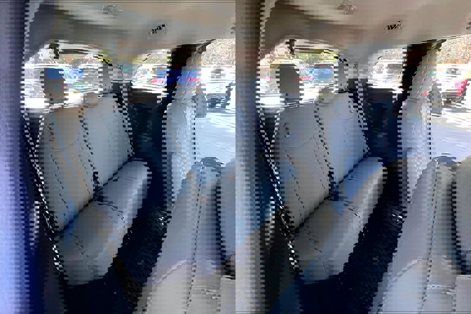 Used 2025 Toyota Sienna XLE w/ XLE Plus Package image 27