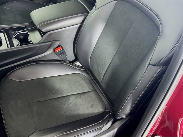 New 2025 Jeep Grand Cherokee Altitude image 21