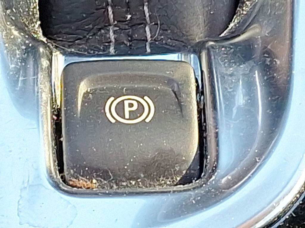 Certified 2024 Buick Encore GX Sport Touring w/ Comfort Package image 36