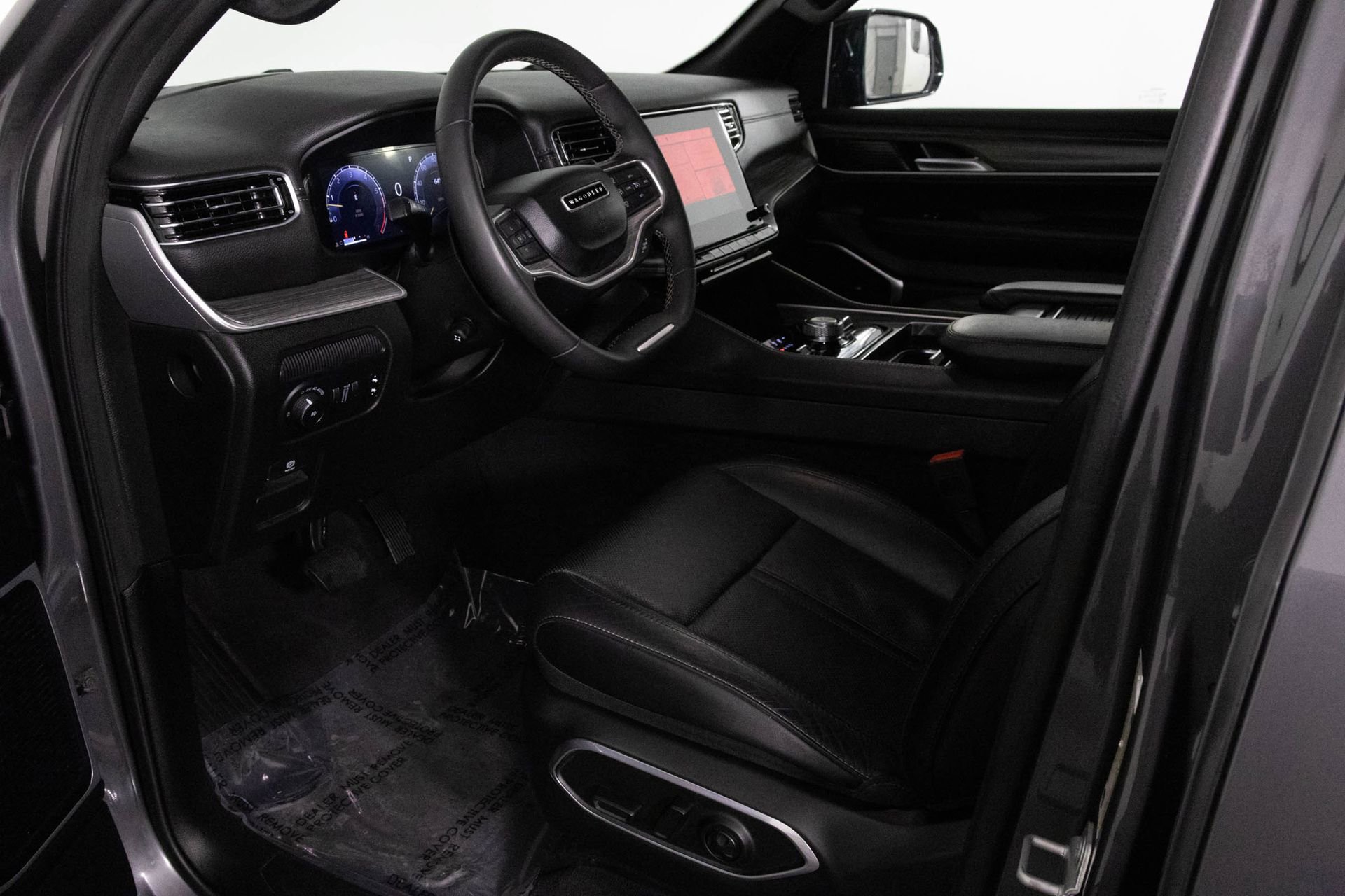 Used 2024 Jeep Wagoneer Series III image 16