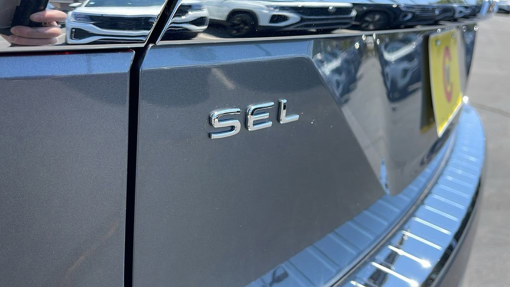 New 2025 Volkswagen Atlas SEL Premium R-Line image 29