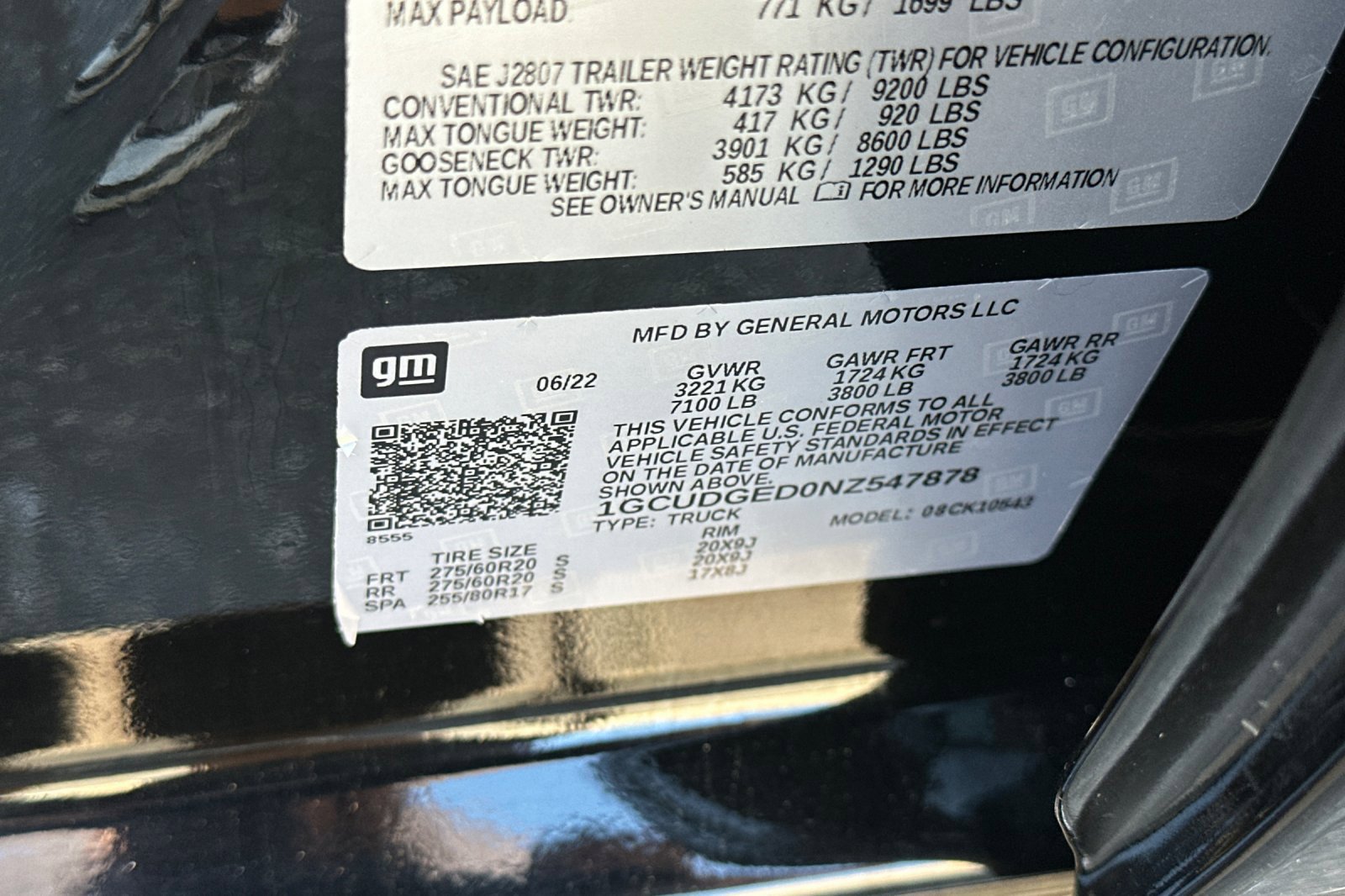 Certified 2022 Chevrolet Silverado 1500 LTZ w/ LTZ Premium Package AWD/4WD image 28