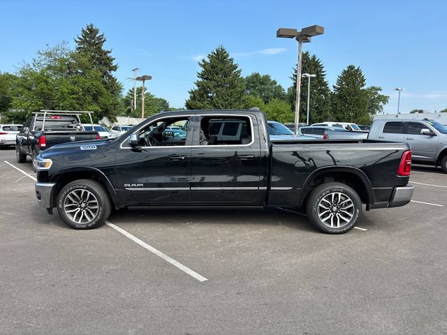 Used 2025 RAM 1500 Limited AWD/4WD image 3