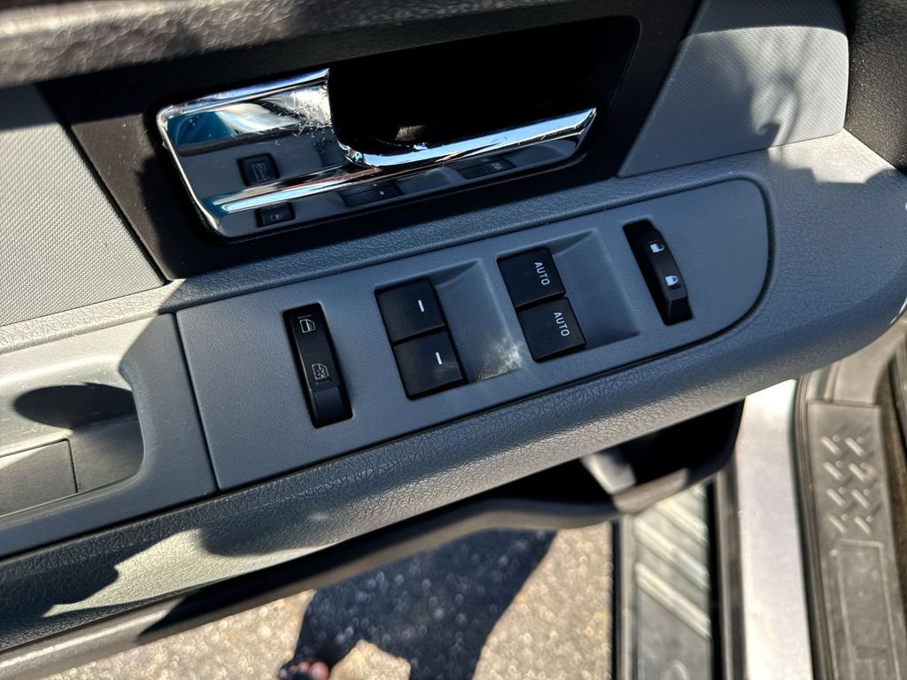 Used 2013 Ford F150 XLT w/ Luxury Equipment Group RWD image 13