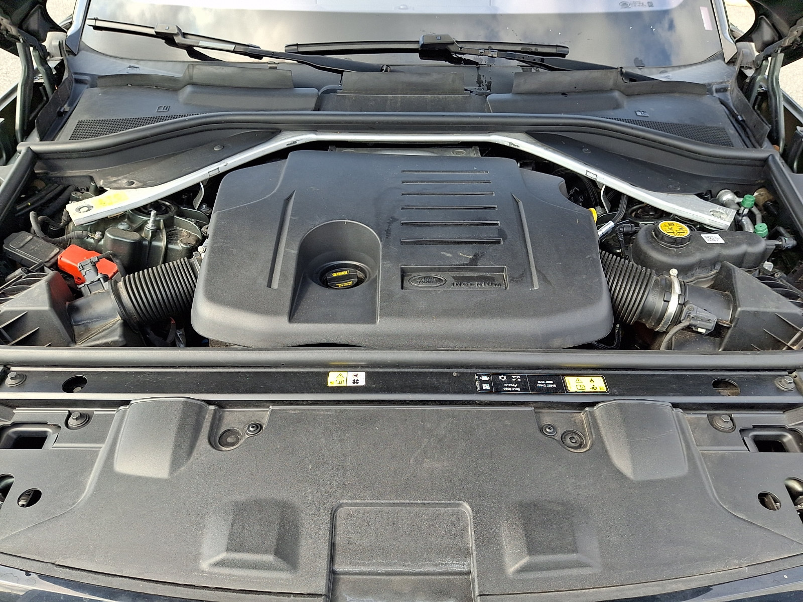 Used 2023 Land Rover Range Rover SE AWD/4WD image 32