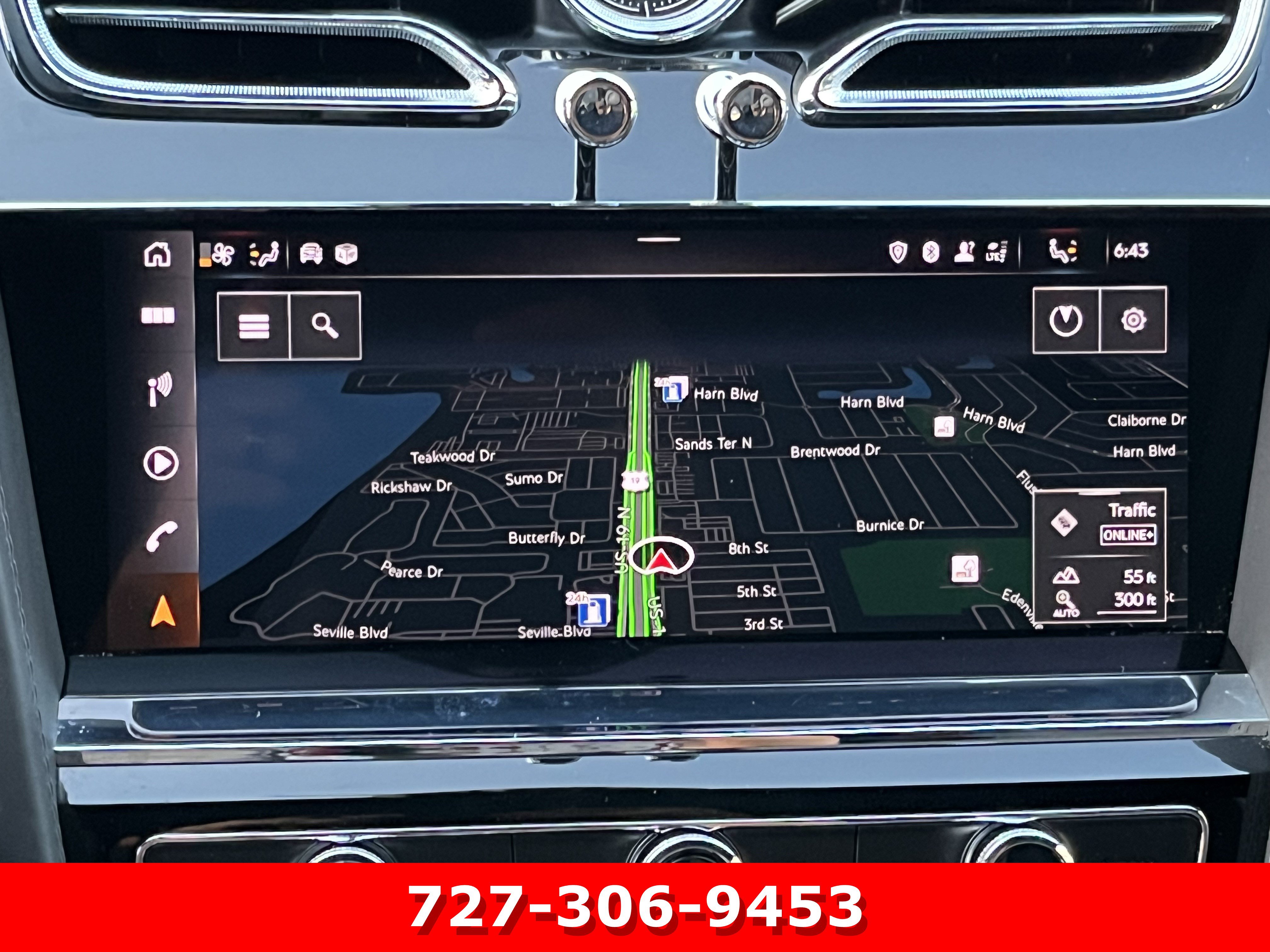 Used 2024 Bentley Bentayga AWD/4WD image 3