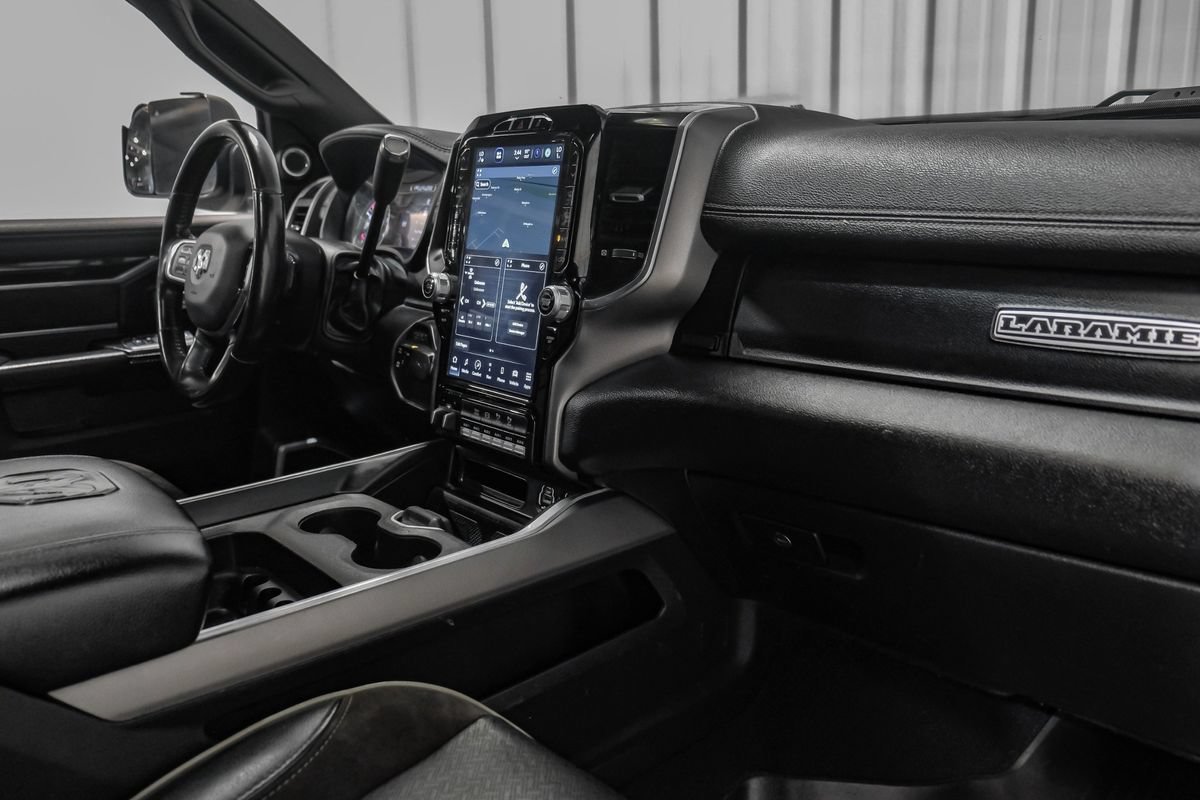 Used 2022 RAM 3500 Laramie AWD/4WD image 12