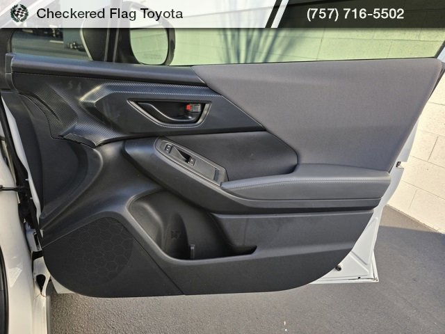 Used 2024 Subaru Crosstrek 2.0i Premium image 40