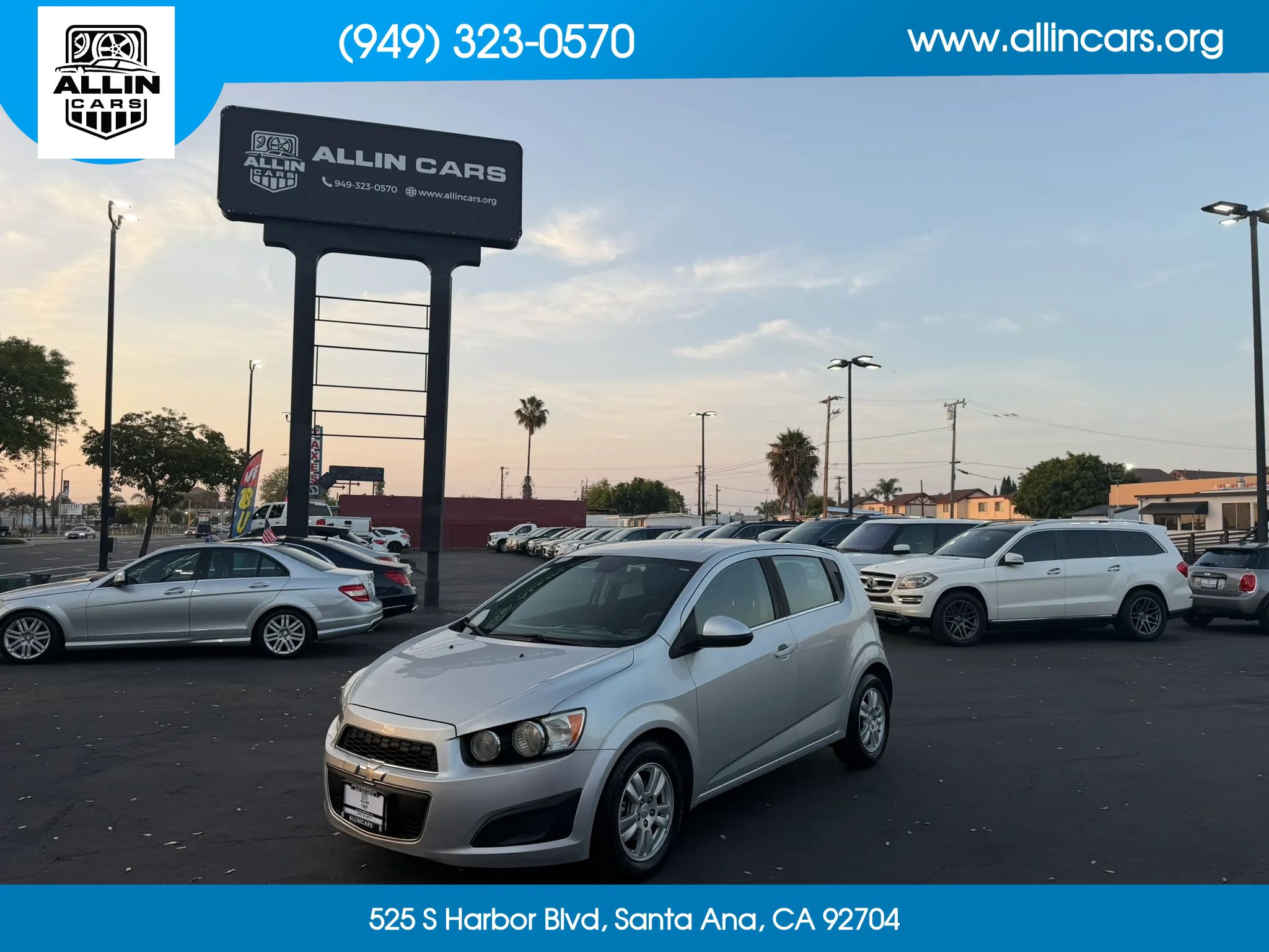 Used 2013 Chevrolet Sonic LT FWD image 1
