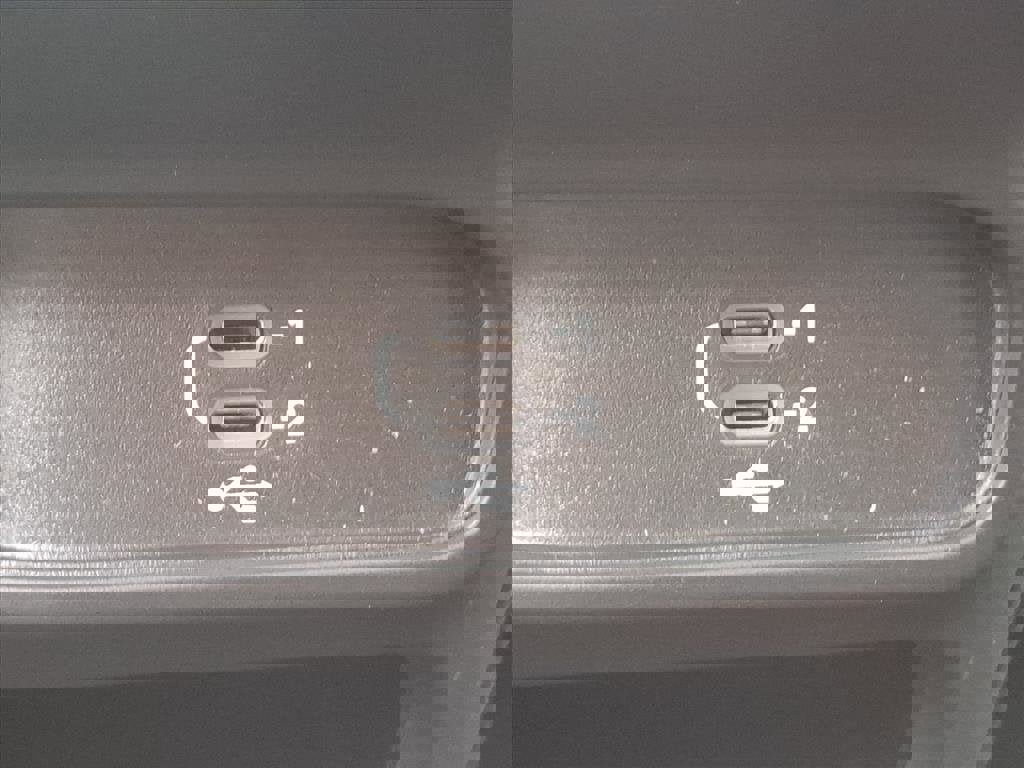 New 2026 Chrysler Voyager LX image 10